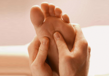 Foot Massage: Masaje de piés con reflexología podal